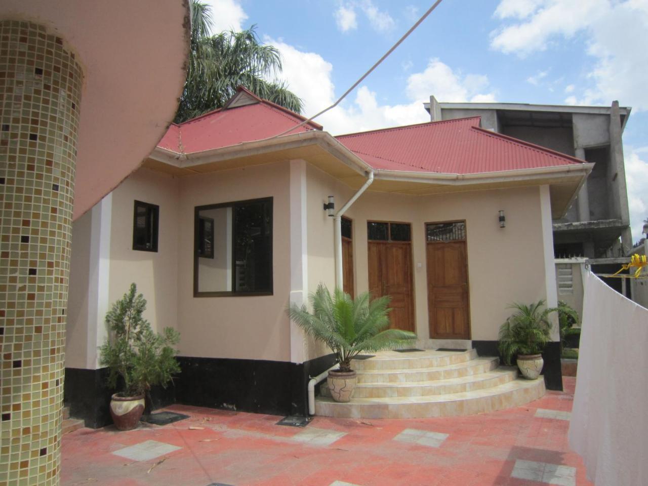 Jakicha Motel Dar es Salaam Exterior foto